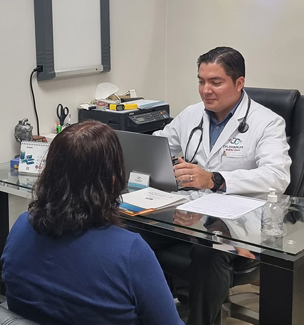 Dr. José Luis Charles González